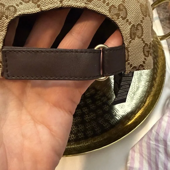 Gucci Tan Monogram Cap with Green and Red Stripes - Picture 7 of 7